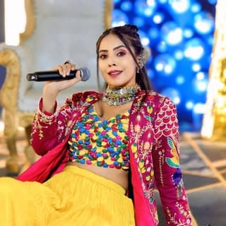 Anchor Neha 🎤